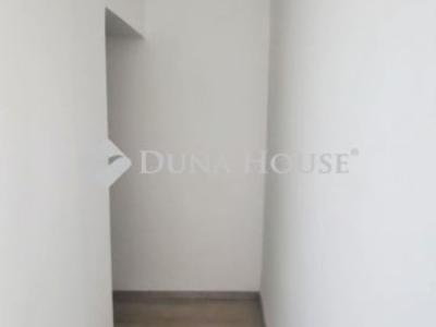 Eladó lakás Hatvan