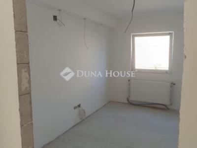 Eladó lakás Hatvan