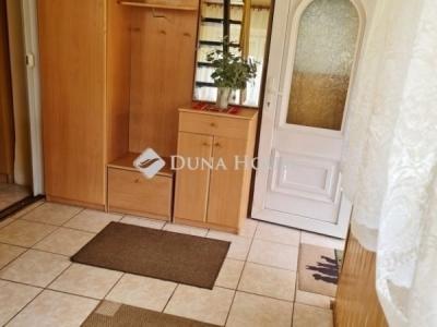 Eladó családi ház Vác