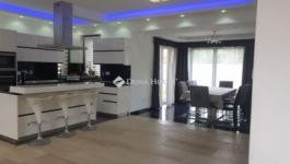 Eladó családi ház Budapest