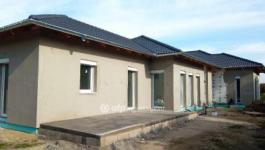 Eladó családi ház Pusztaszabolcs