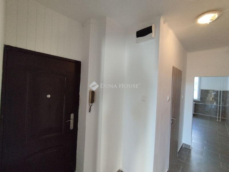 Eladó lakás Tatabánya