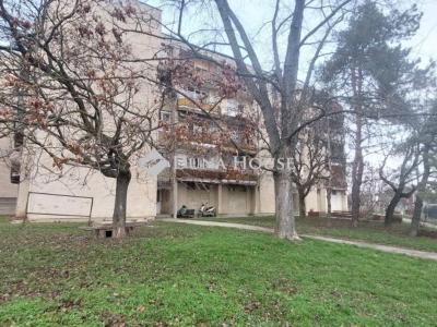 Eladó lakás Tatabánya