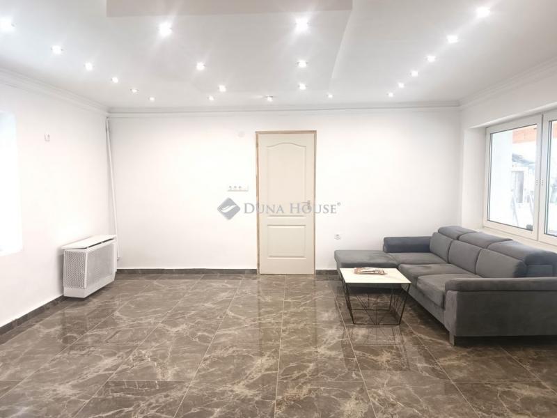 Eladó házrész Békéscsaba