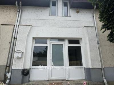 Eladó lakás Tiszafüred