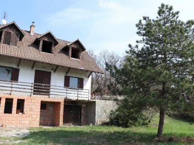 Eladó családi ház Szentendre