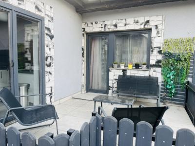 Eladó családi ház Szigethalom