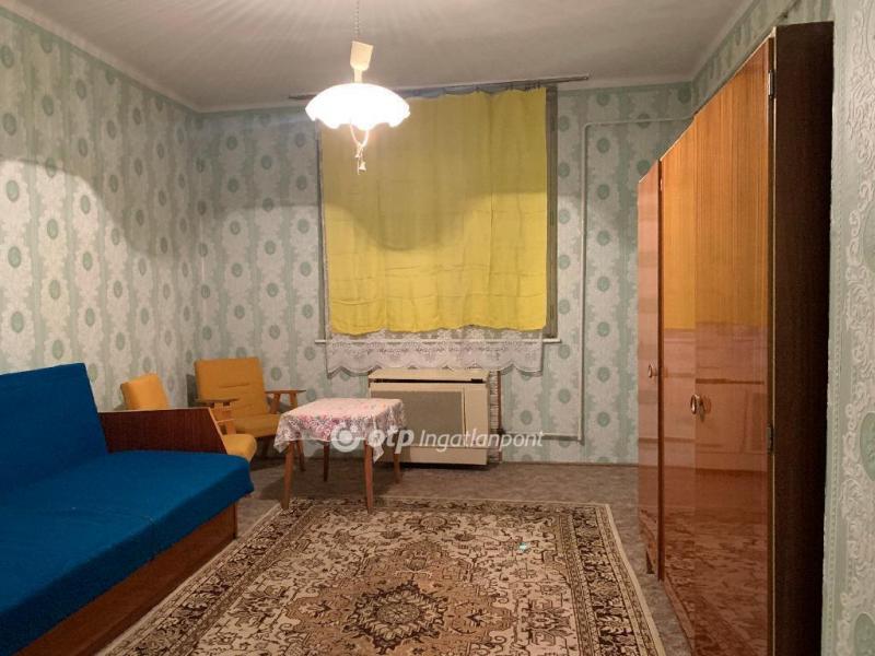 Eladó lakás Törökszentmiklós