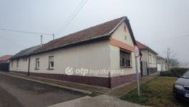Eladó családi ház Jászberény