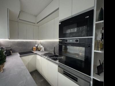 Eladó lakás Kecskemét