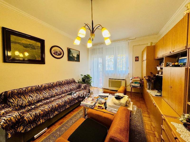 Eladó lakás Debrecen