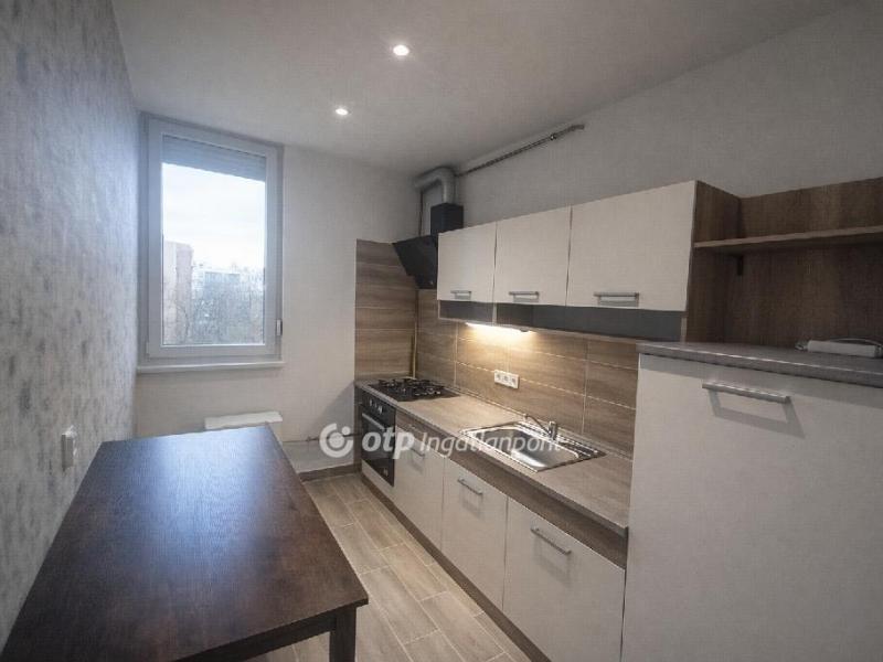 Eladó lakás Debrecen