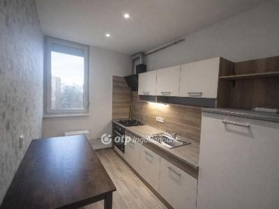 Eladó lakás Debrecen