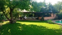 Eladó családi ház Monor