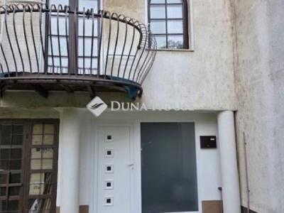 Eladó lakás Dunakeszi