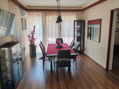 Eladó családi ház Kápolnásnyék