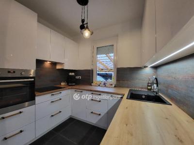 Eladó ikerház Siófok