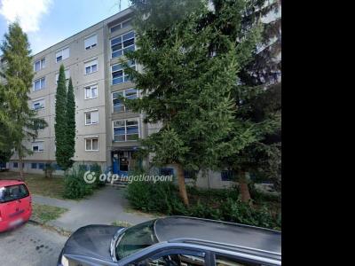 Eladó lakás Salgótarján