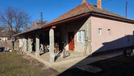 Eladó családi ház Kunszentmárton
