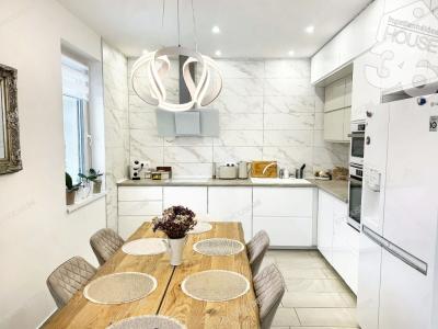 Eladó családi ház Kecskemét