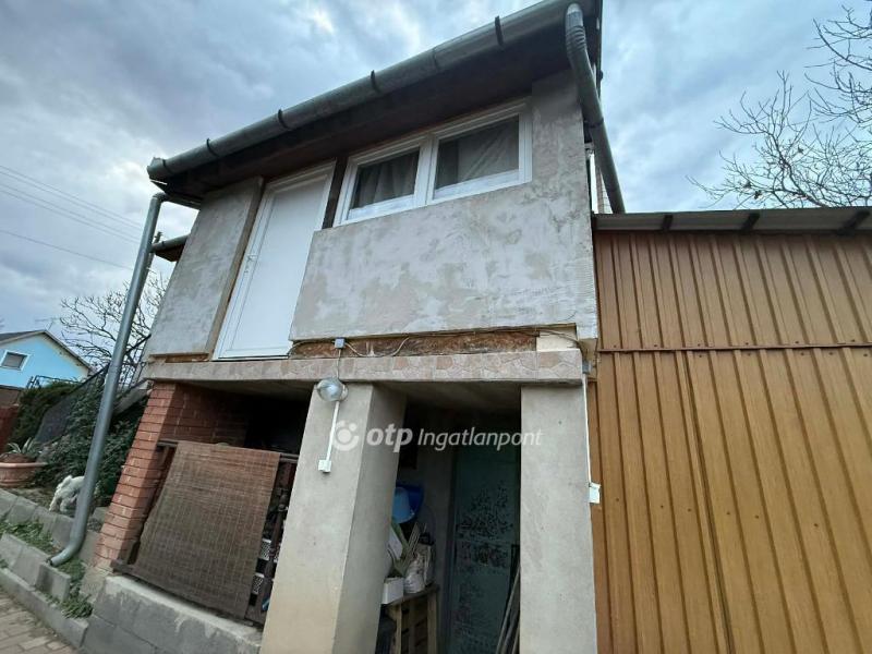 Eladó családi ház Debrecen