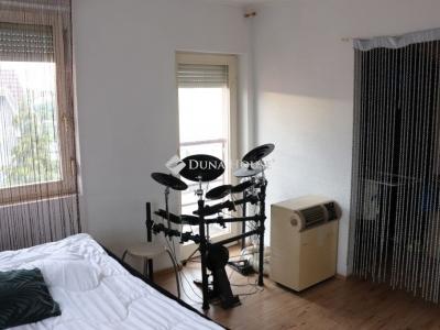 Eladó családi ház Budapest