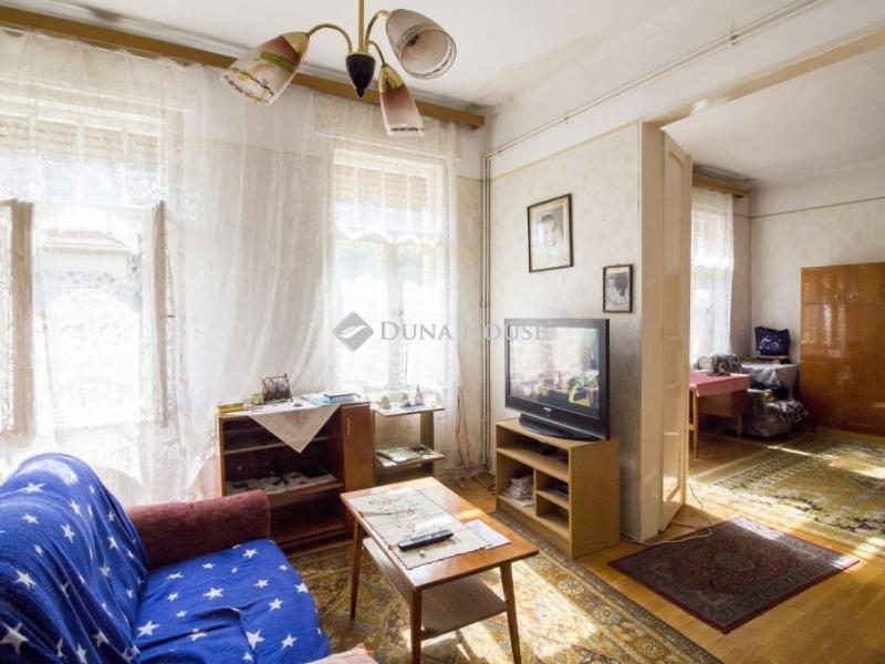 Eladó családi ház Budapest