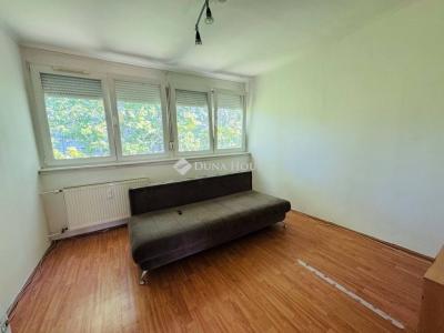Eladó lakás Pécs