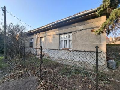 Eladó családi ház Budapest