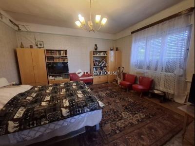 Eladó családi ház Budapest