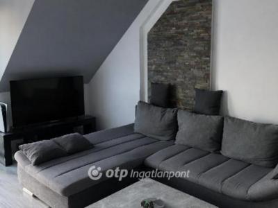 Eladó lakás Eger