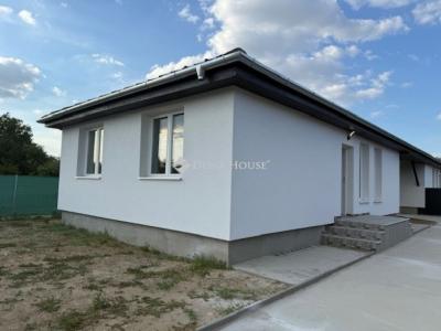 Eladó ikerház Dánszentmiklós