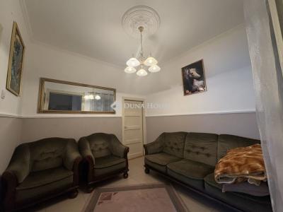 Eladó családi ház Budapest