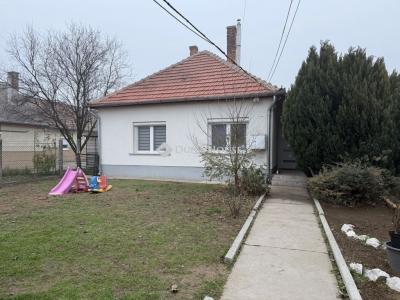 Eladó családi ház Pilis
