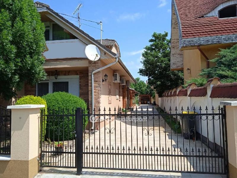 Eladó családi ház Hajdúszoboszló