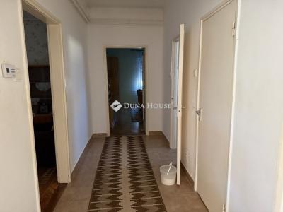 Eladó családi ház Maglód