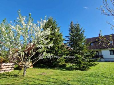 Eladó családi ház Veszprém