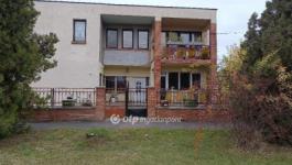 Eladó családi ház Békés