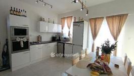 Eladó családi ház Ercsi