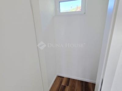 Eladó lakás Pécs