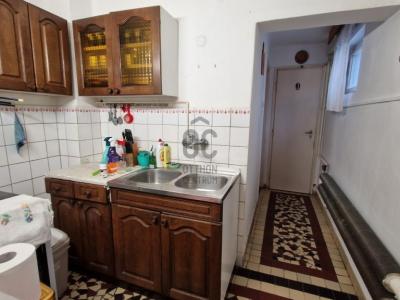 Eladó családi ház Budapest