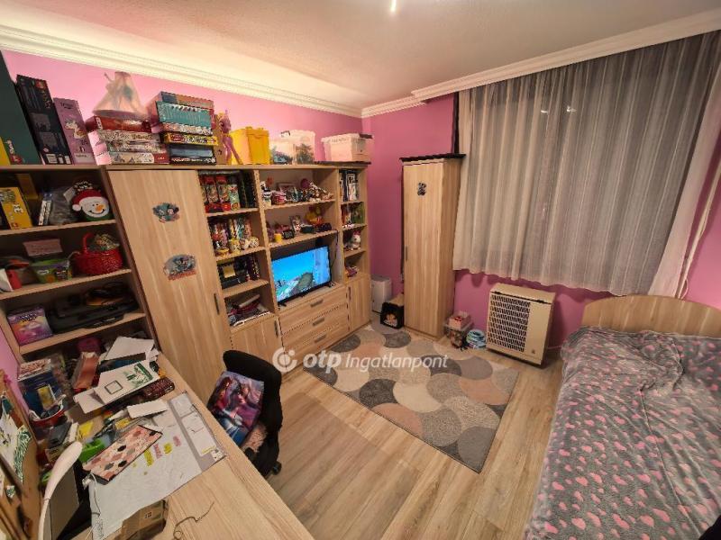 Eladó lakás Hajdúböszörmény