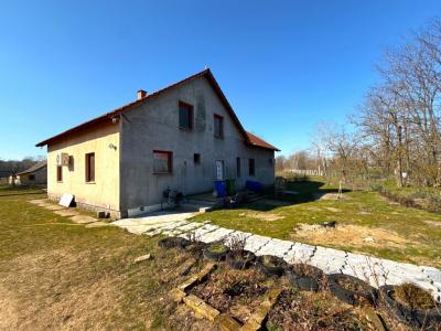 Eladó családi ház Cegléd