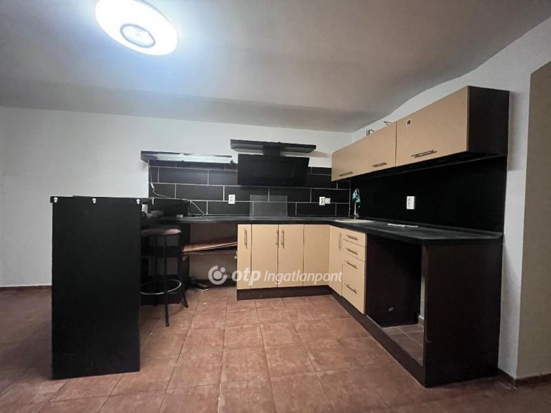 Eladó lakás Szeged