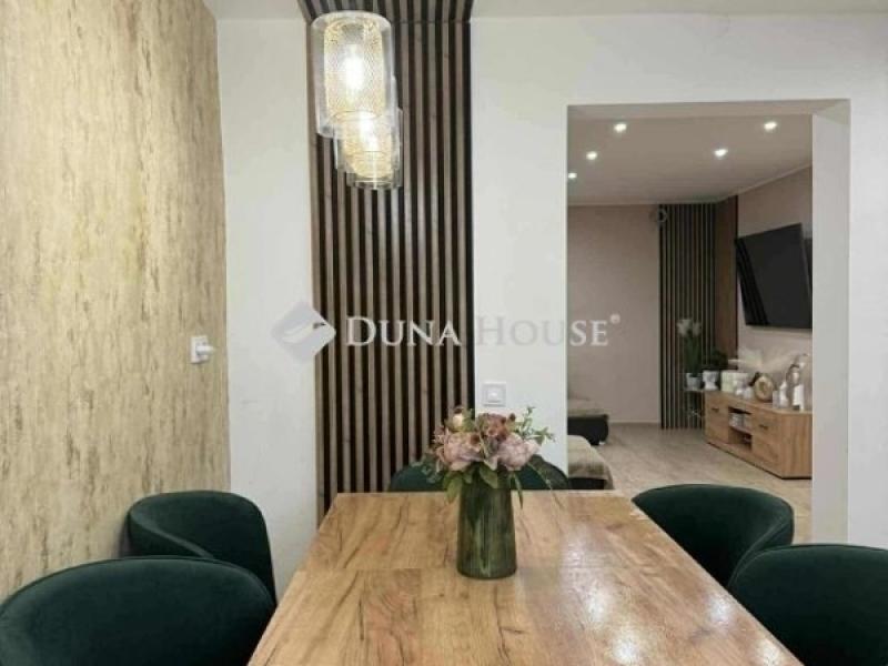 Eladó családi ház Halásztelek