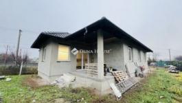 Eladó családi ház Szigethalom