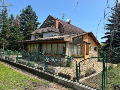 Eladó családi ház Szigethalom