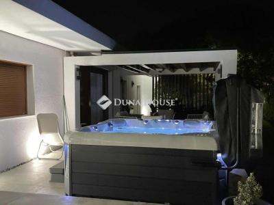 Eladó családi ház Szigetszentmiklós