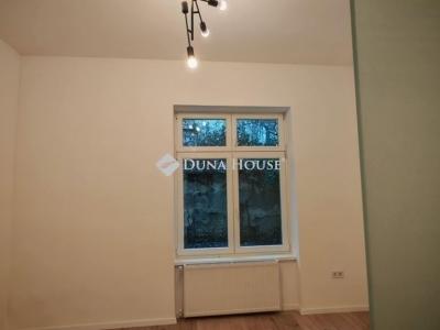 Eladó lakás Pécs