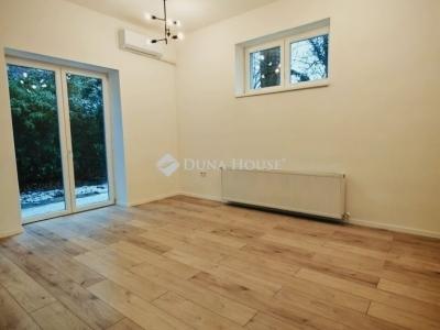 Eladó lakás Pécs